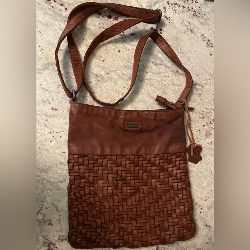 Spikes & Sparrow Crossbody purse